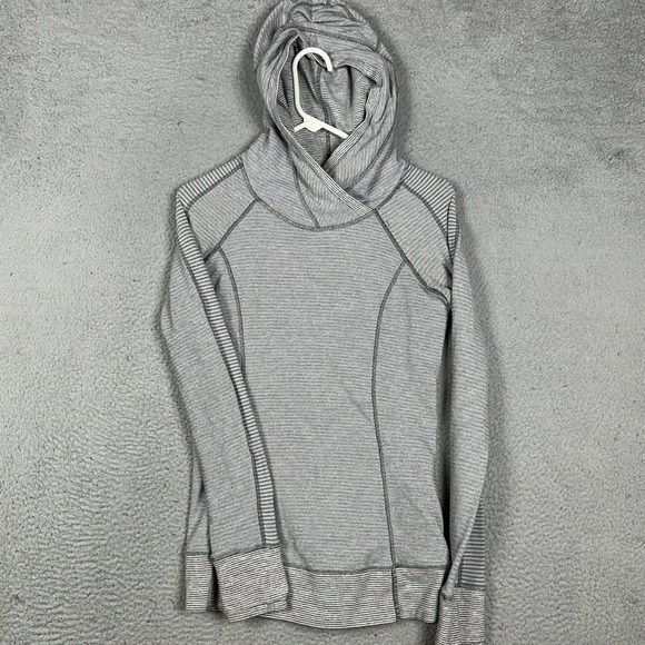 lululemon athletica Tops - Lululemon Sweatshirt Womens 4 Grey White Stripes Pullover Sweatshirt Long Sleeve